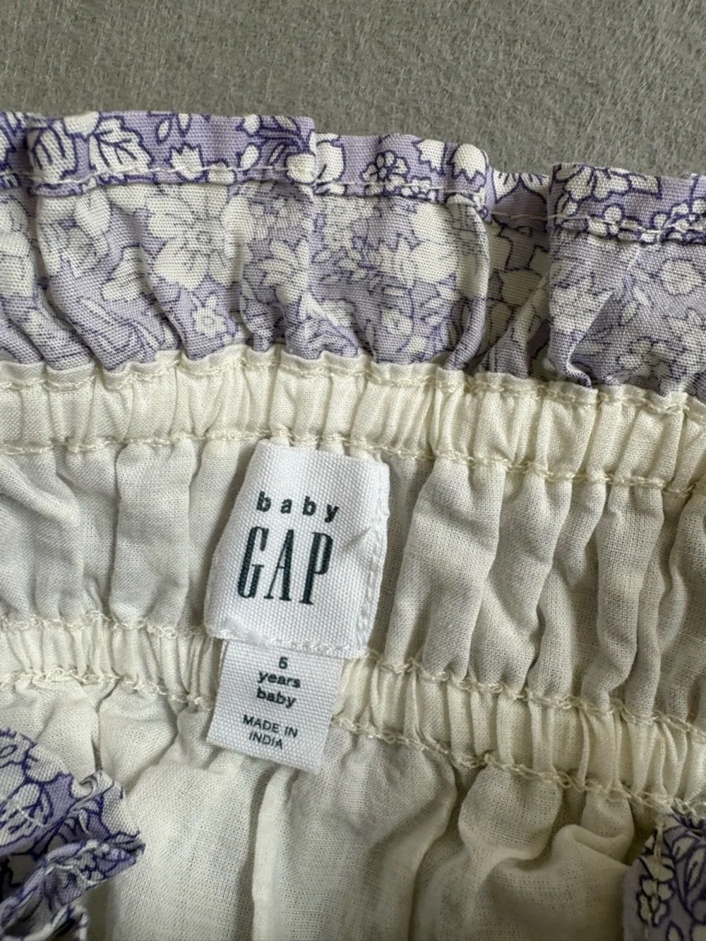 GAP Lilac Floral Smocked Bow-Strap Cotton Dress Girl sz 5 - Picture 5 of 5